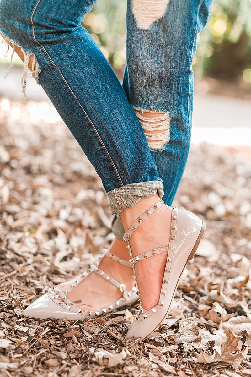 blush and camo. style blog, fashion blog, casual style, fall fashion, how to style, style tips, valentino flats 