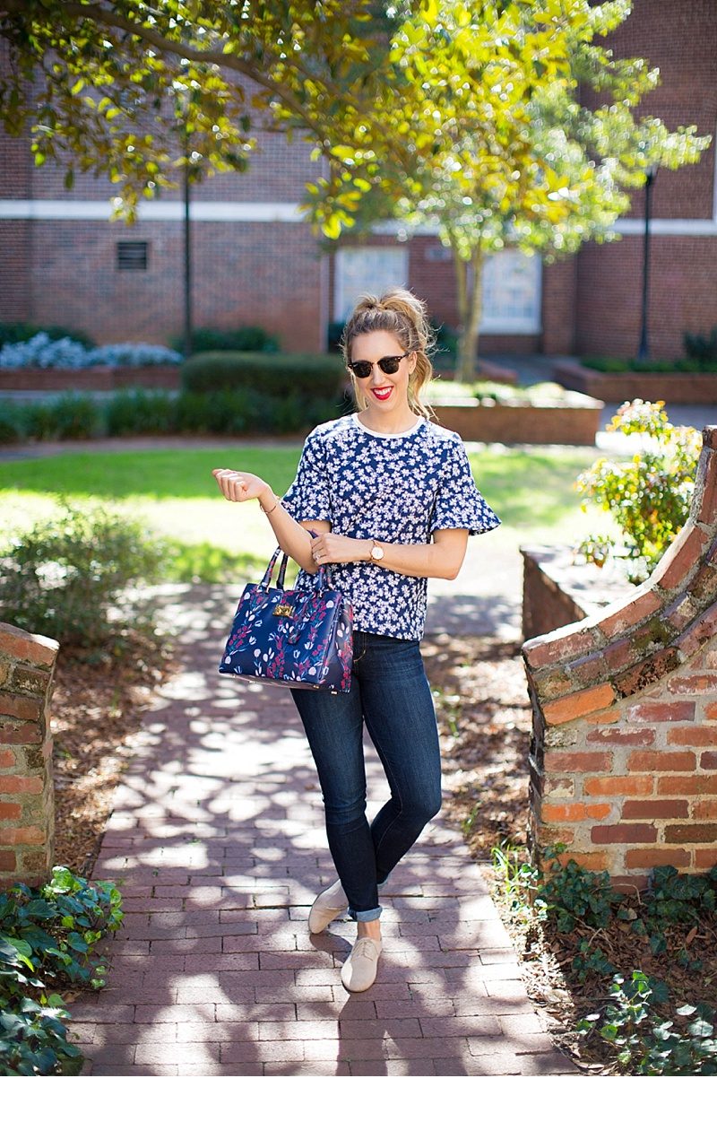 blush and camo, draper james, MEADOW GARDEN LIGHTWEIGHT TERRY TEE, DUNAWAY VINES CAROLINE TOTE, spring style 