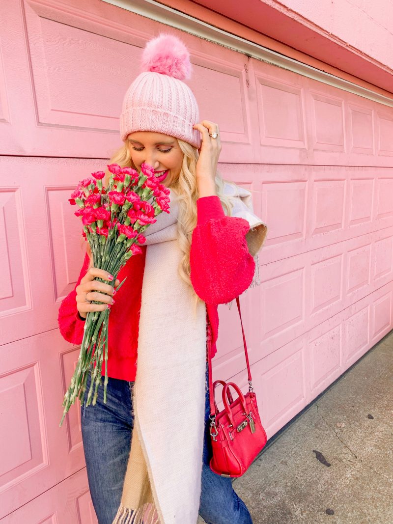 Valentine's Day Gifts For Her Under $50, valentine's day gifts, thoughtful valentine's day gifts, gift guide valentine's day, blush and camo