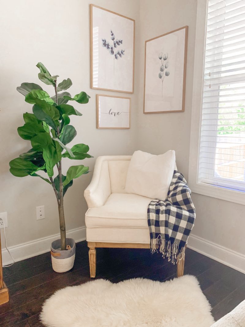 HOME PROJECT: A COZY READING CORNER