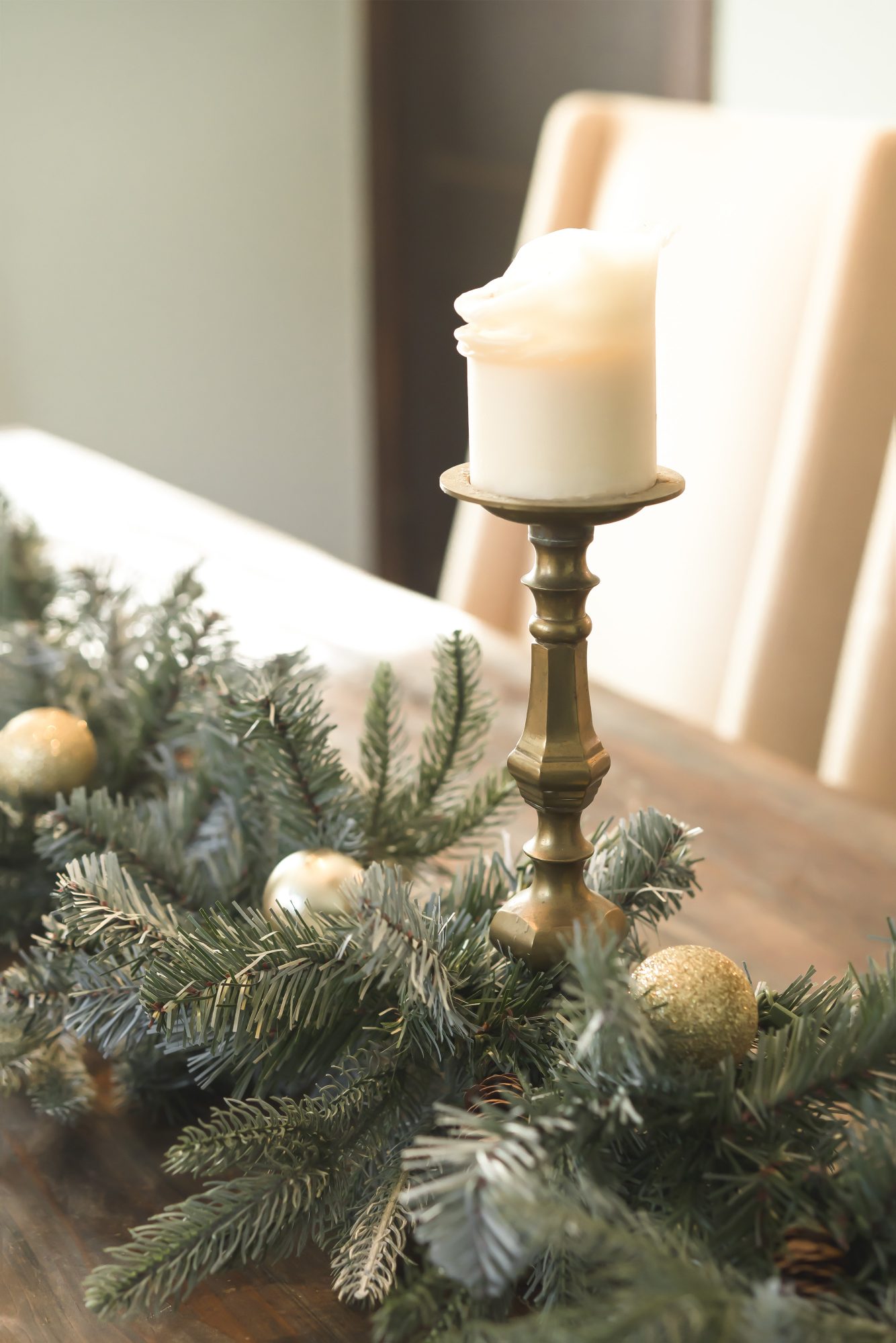 6 Holiday Hosting Tips