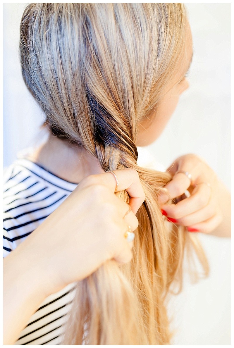 View More: https://courtneybondphotography.pass.us/julianna-lifestyle-14-hair-tutorial