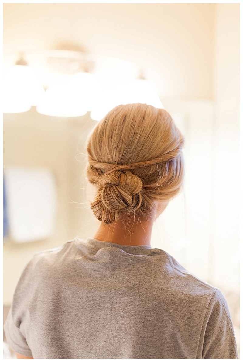 How To Create An Elegant Braided Updo in Under 5 Minutes 