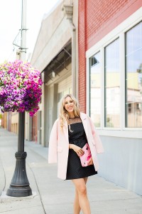 blush and camo, how to create an e-course, valentino dress, create an e-course, how to grow your instagram