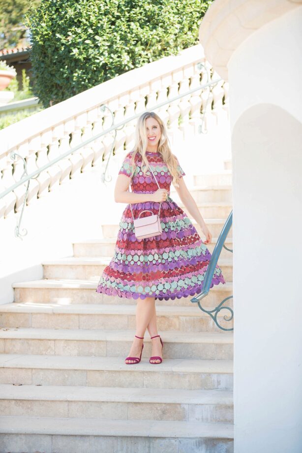 blush and camo, alexis dress, how to style, style tips, feminine style, blonde hair, kate spade handbag, holiday style