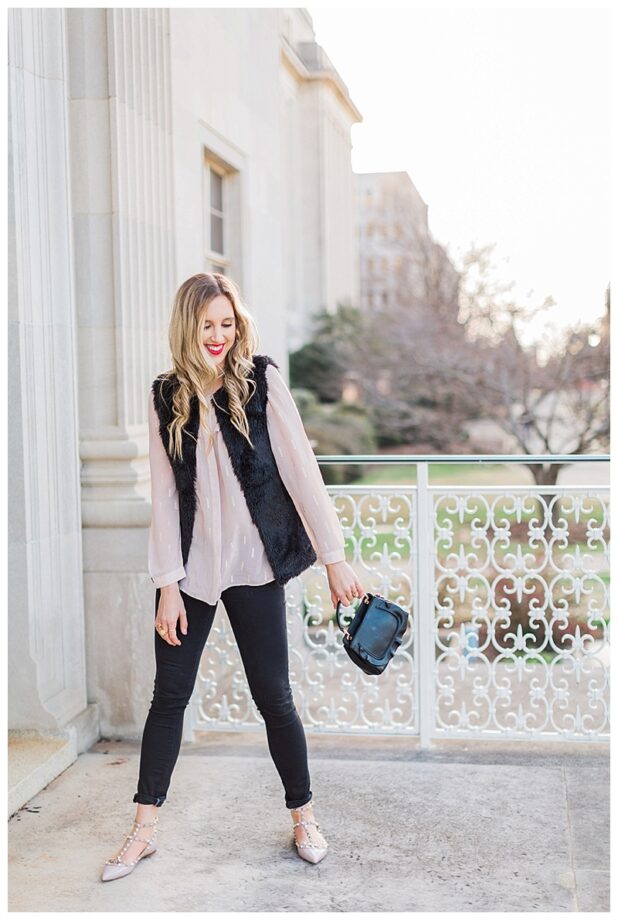 blush and camo, style tips, faux fur, valentino rockstud flats, blush, style blog, black handbag