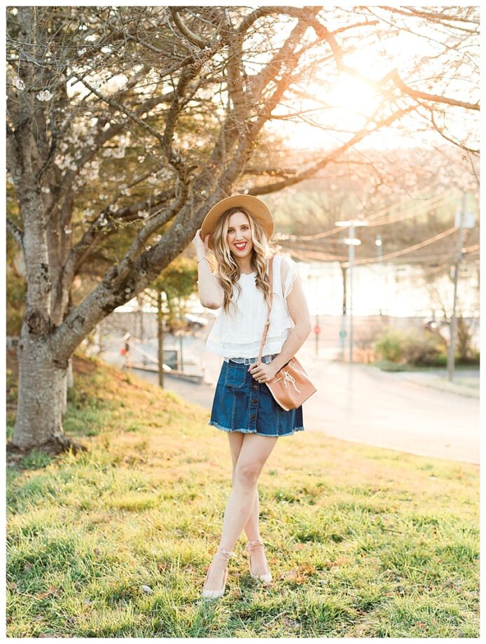 blush and camo, style tips, how to style, wardrobe classics, jean skirt