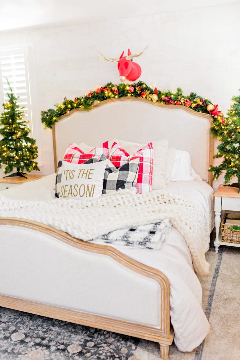 Cozy & Affordable Christmas Home Decor 